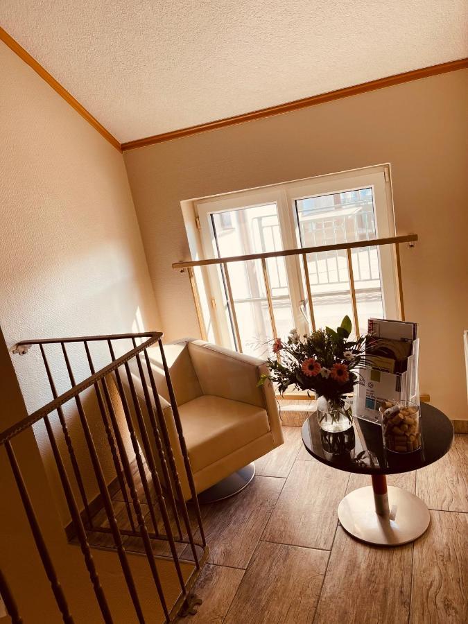 约伊斯 奥尔菲利特斯旅馆酒店 外观 照片